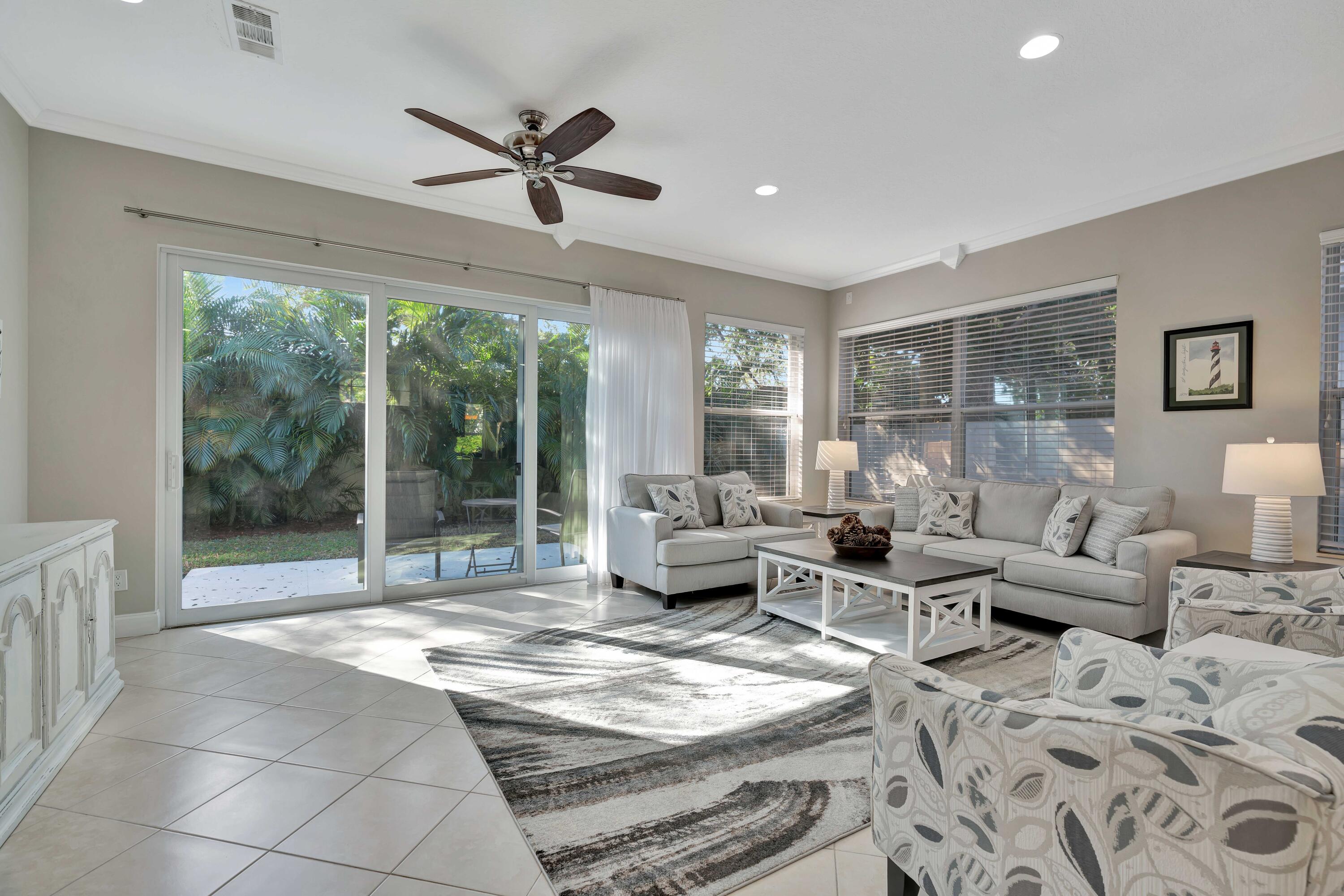 162 Hampton Circle Jupiter, FL 33458 - Photo 8 of 46 _MLP0207