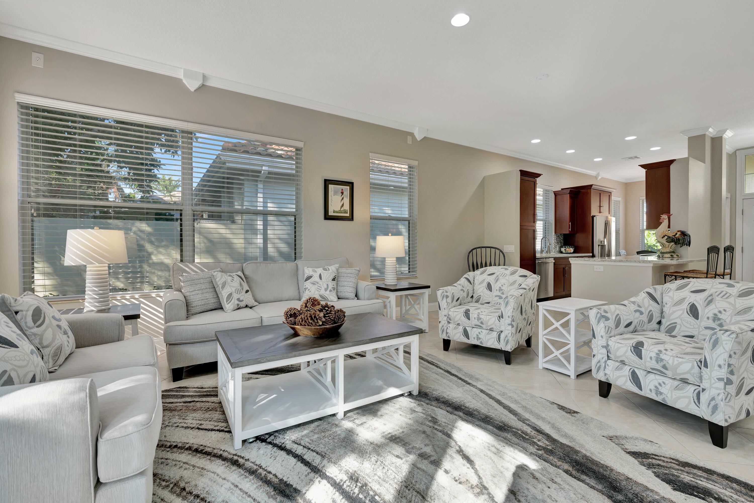 162 Hampton Circle Jupiter, FL 33458 - Photo 10 of 46 _MLP0217