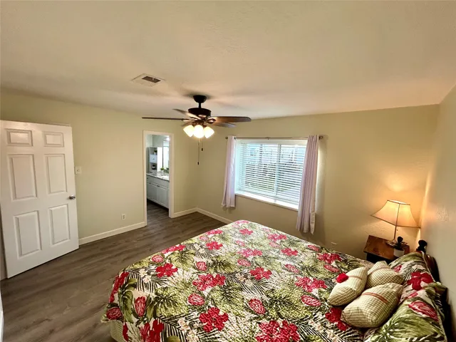 $389,000 | 794 Marlin Street, Bayou Vista, TX 77563