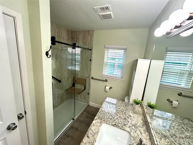 $389,000 | 794 Marlin Street, Bayou Vista, TX 77563