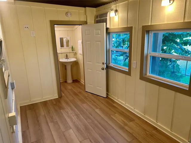 $389,000 | 794 Marlin Street, Bayou Vista, TX 77563