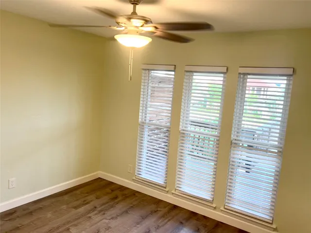 $389,000 | 794 Marlin Street, Bayou Vista, TX 77563