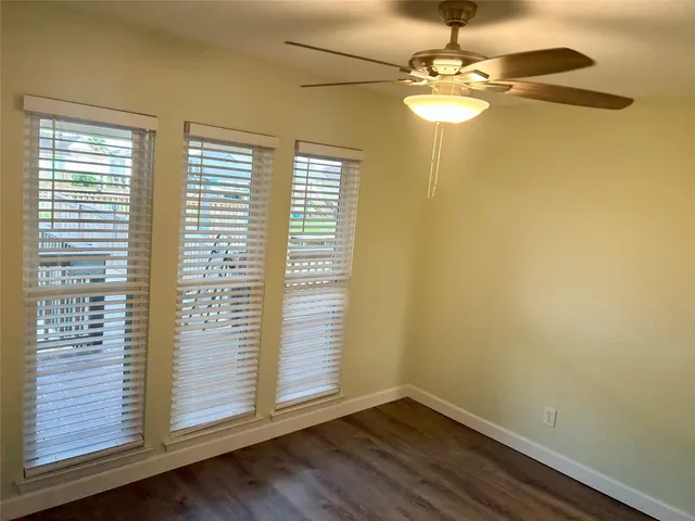 $389,000 | 794 Marlin Street, Bayou Vista, TX 77563