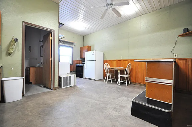 $449,900 | 4420 North 700 East, Hamlet, IN 46532