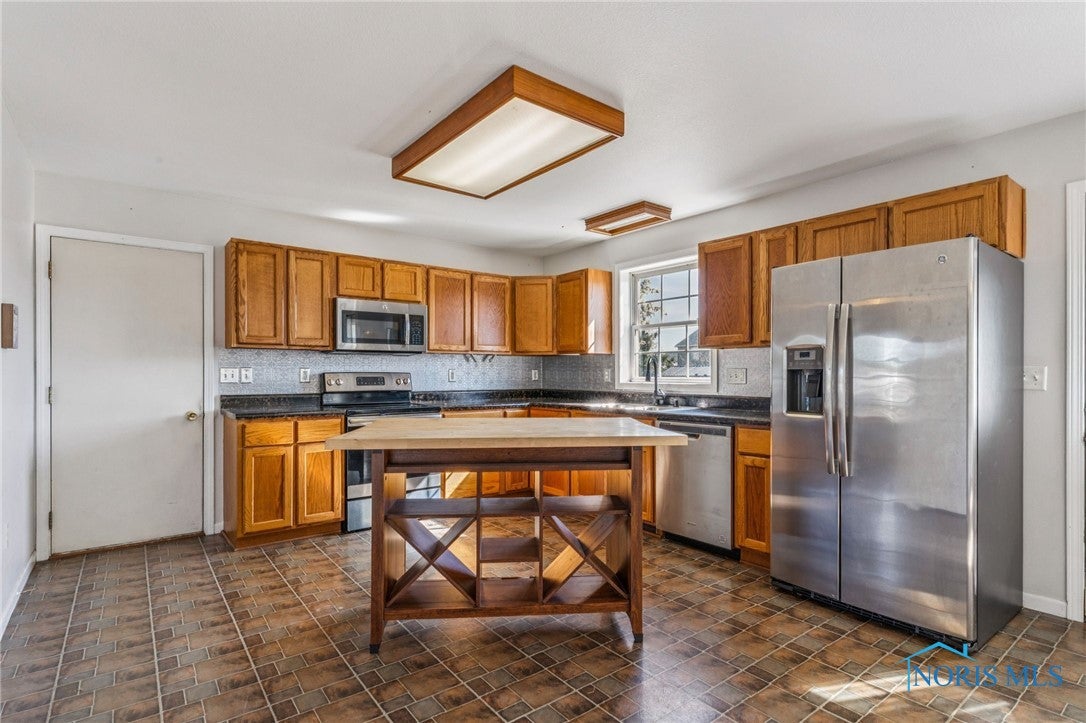 206 Rudolph Road North Baltimore, OH 45872 - Photo 8 of 28 Gallery Image 8