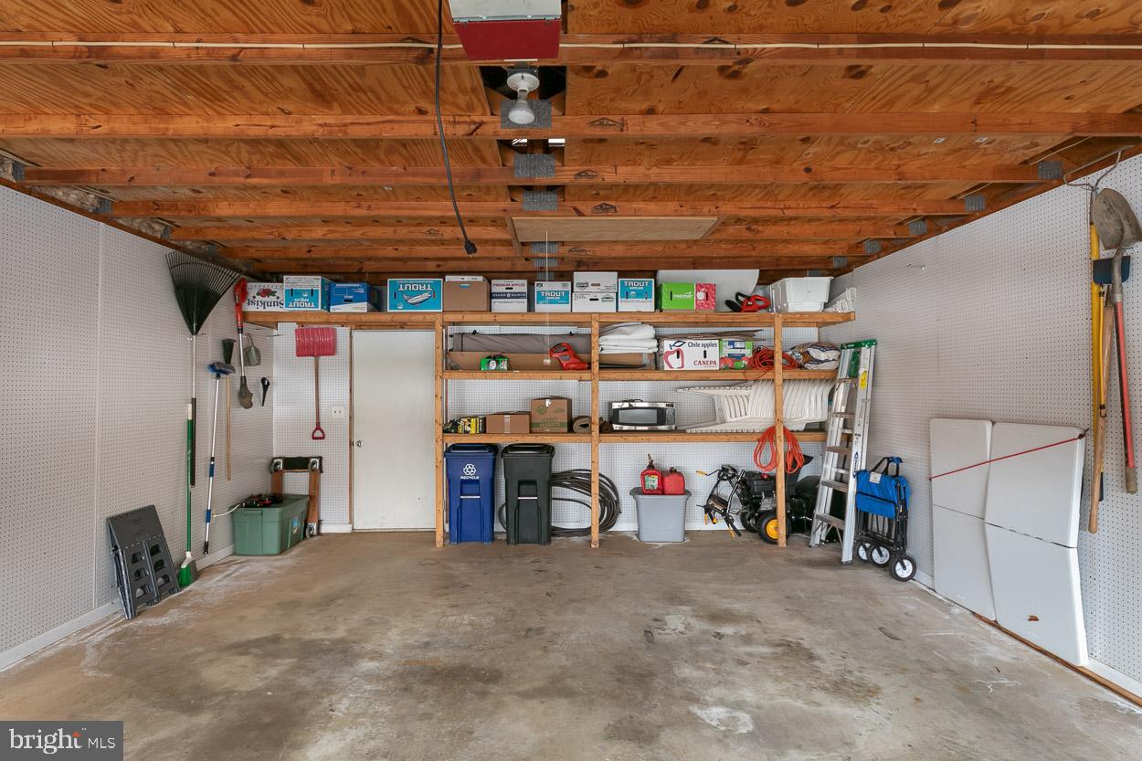 2315 Pot Spring Road Lutherville-Timonium, MD 21093 - Photo 40 of 55 2 car garage!