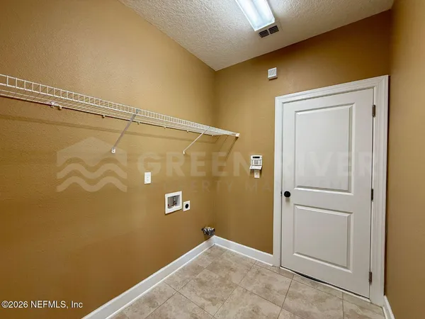 $2,450 | 4019 Cormorant Lane, Middleburg, FL 32068