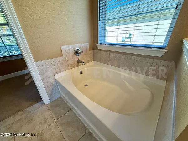 $2,450 | 4019 Cormorant Lane, Middleburg, FL 32068