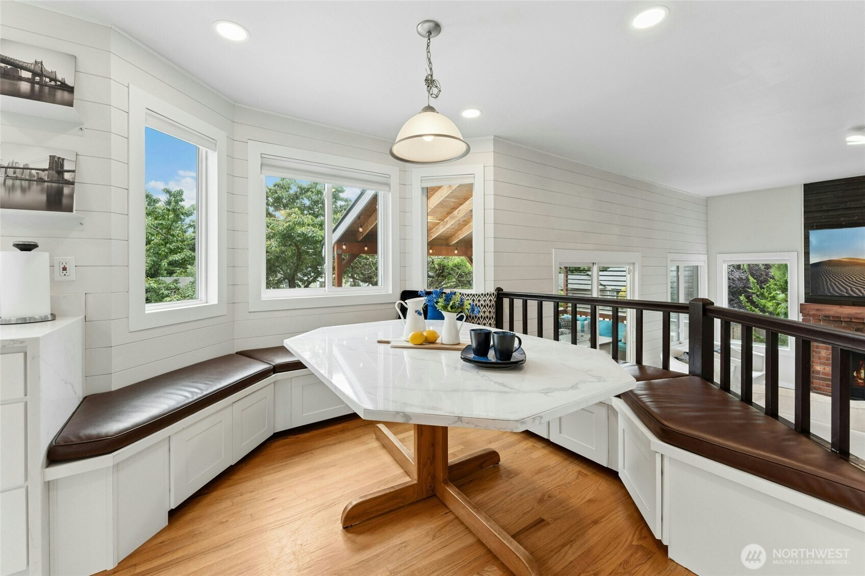 15604 111th Avenue Northeast Bothell, WA 98011 - Photo 9 of 32