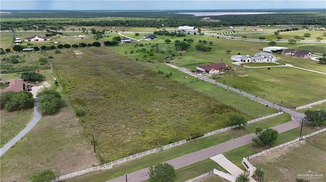 $200,000 | 19220 Buck Fawn Drive, Edinburg, TX 78542