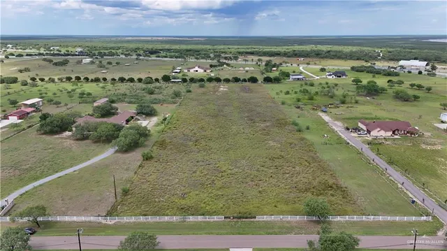 $200,000 | 19220 Buck Fawn Drive, Edinburg, TX 78542
