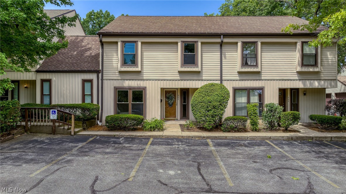 988 Som Center Road, Unit E2 Cleveland, OH 44143 - Photo 1 of 49