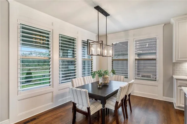 $820,000 | 15801 Canterbury Street, Overland Park, KS 66224