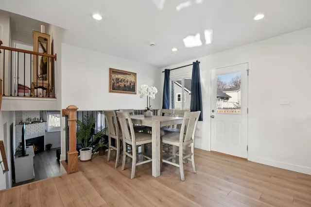 $439,900 | 103 Pipers Drive, Bartlett, IL 60103