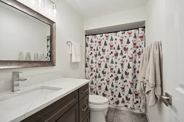 $439,900 | 103 Pipers Drive, Bartlett, IL 60103