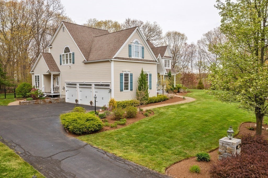 22 Smith Road Hopkinton, MA 01748 - Photo 35 of 42 Gallery Image 35