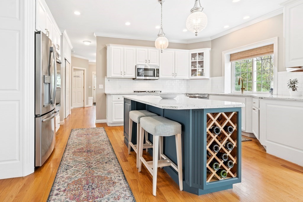 22 Smith Road Hopkinton, MA 01748 - Photo 6 of 42 Gallery Image 6