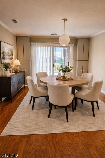 Undisclosed Address Edison, NJ 08820 - Photo 22 of 44 a view of a dining room with furniture