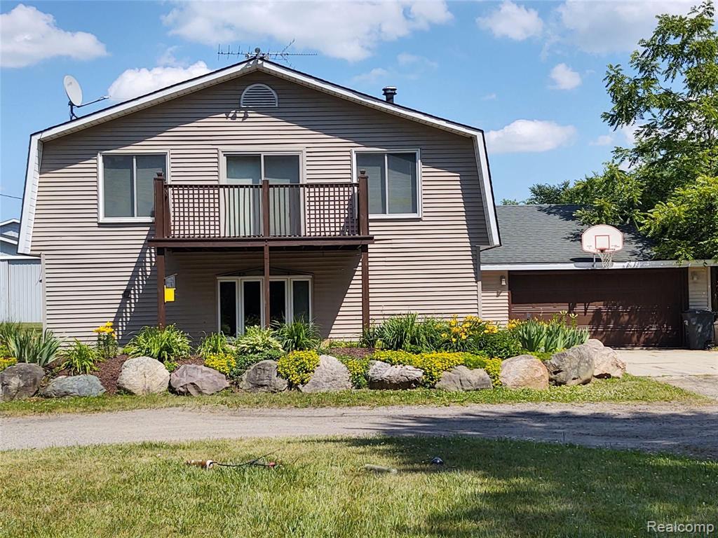 2533 South Lake George Road Metamora, MI 48455 - Photo 1 of 36
