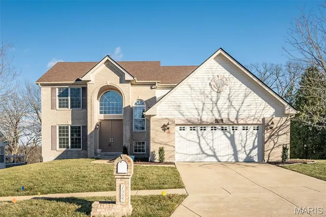 $489,900 | 728 Grandview Rdg Court, Eureka, MO 63025
