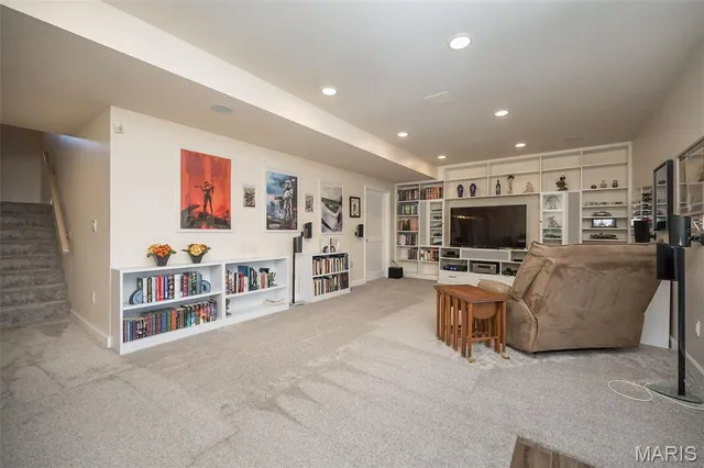 $489,900 | 728 Grandview Rdg Court, Eureka, MO 63025