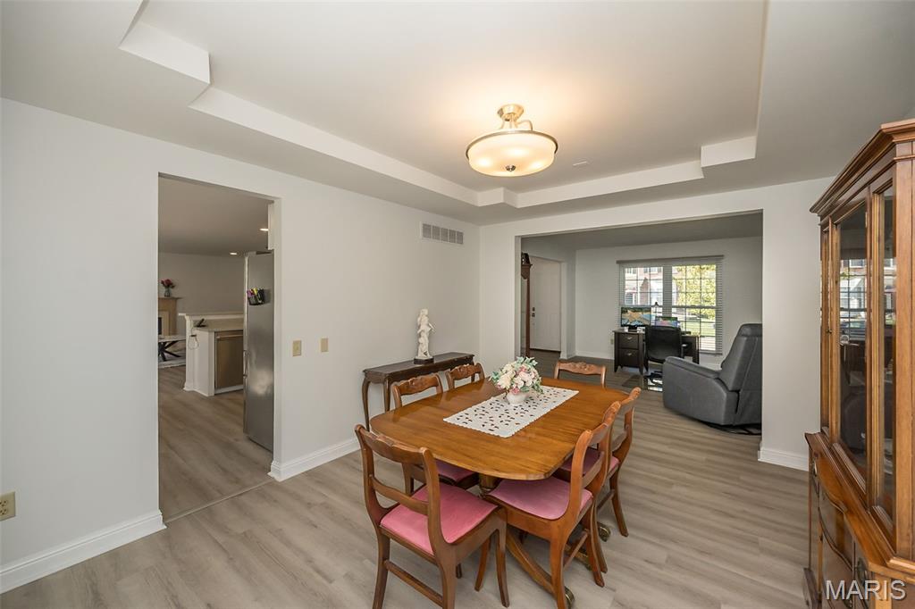 728 Grandview Rdg Court Eureka, MO 63025 - Photo 8 of 34