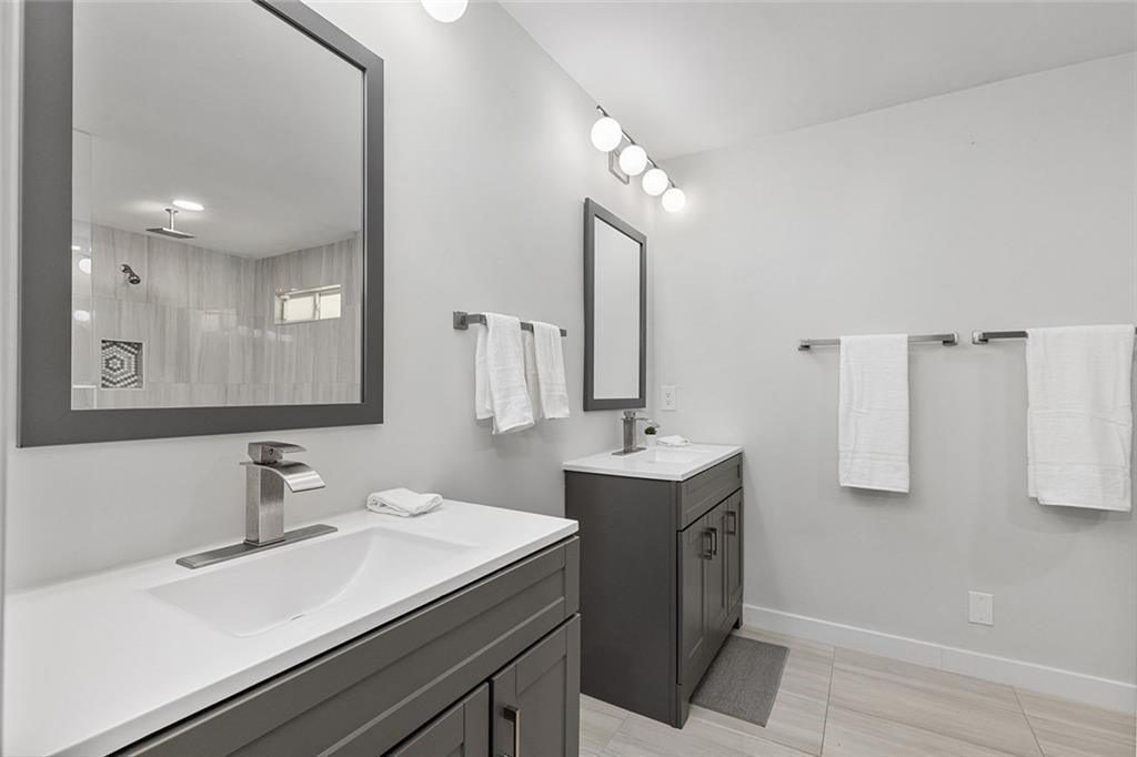 2353 Larchwood Road Southwest Atlanta, GA 30310 - Photo 14 of 32 Gallery Image 14