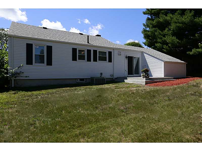 39 Rangeley Road Cranston, RI 02920 - Photo 24 of 25 Exterior Back.