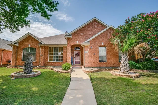 $399,000 | 2953 Cheshire Way, Grand Prairie, TX 75052