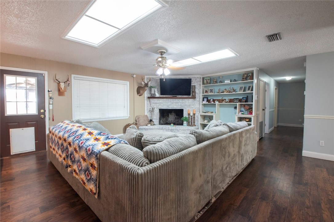 212 Wiregrass Road Folkston, GA 31537 - Photo 8 of 21