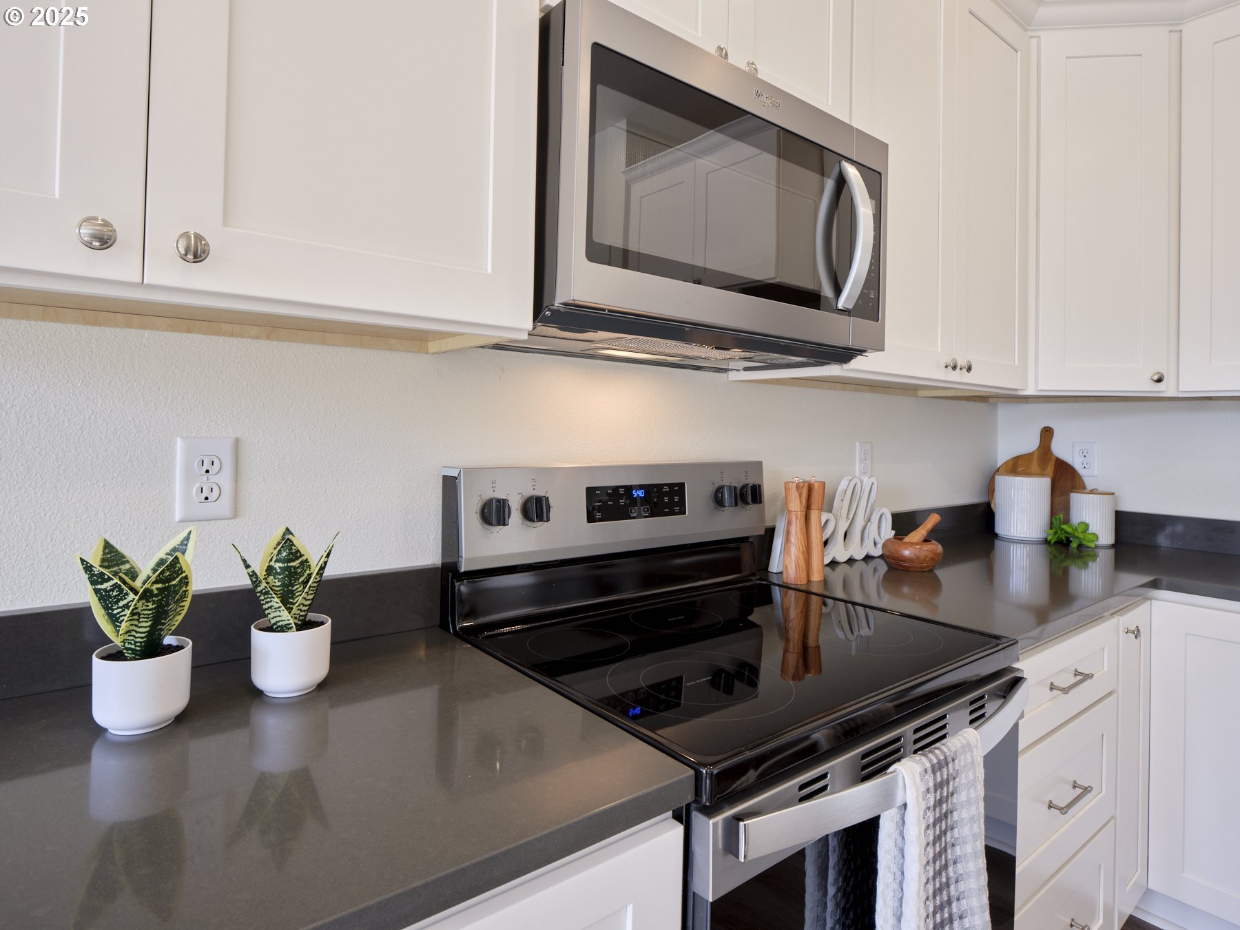 521 Kakela Road Winlock, WA 98596 - Photo 14 of 43 Kitchen