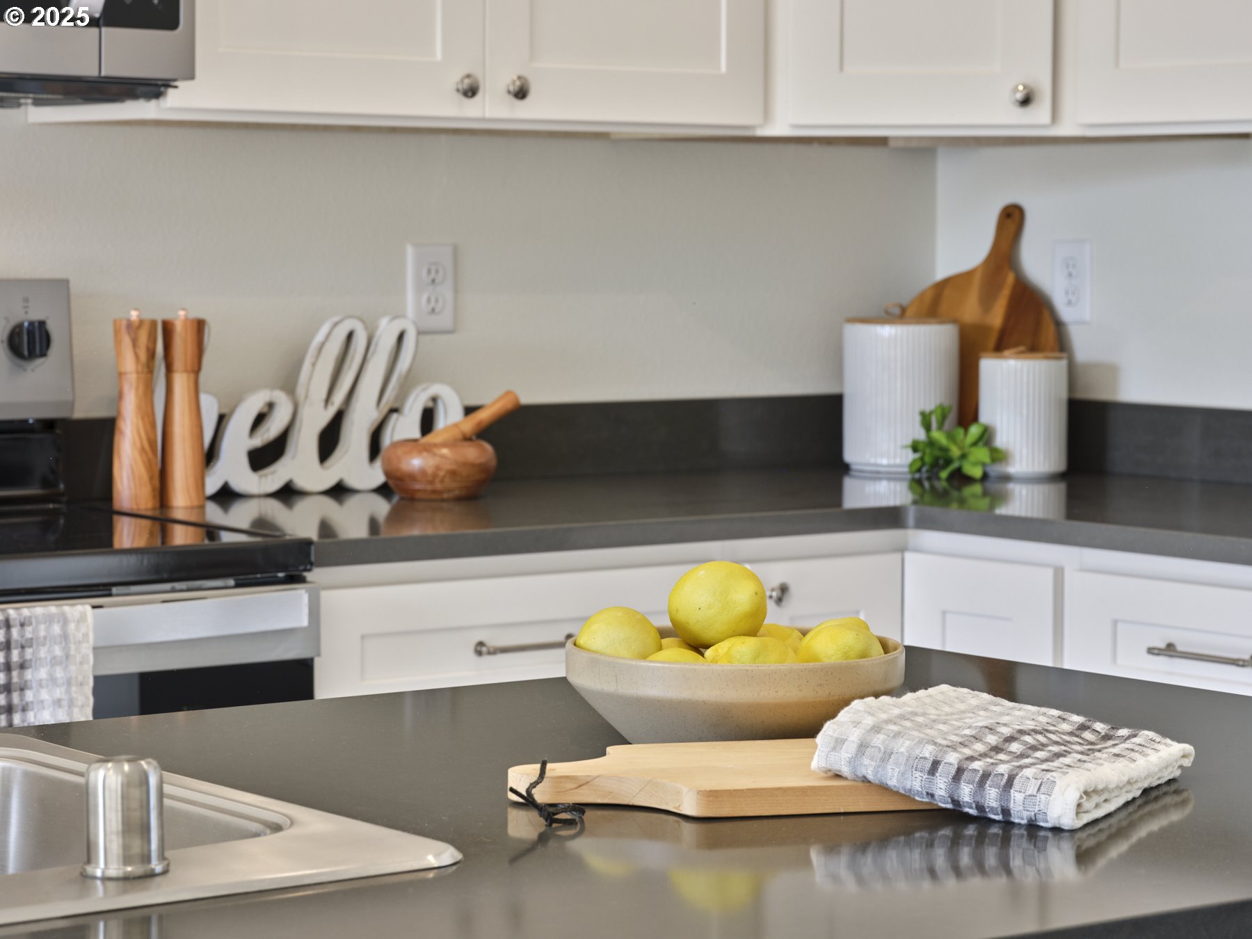 521 Kakela Road Winlock, WA 98596 - Photo 18 of 43 Kitchen