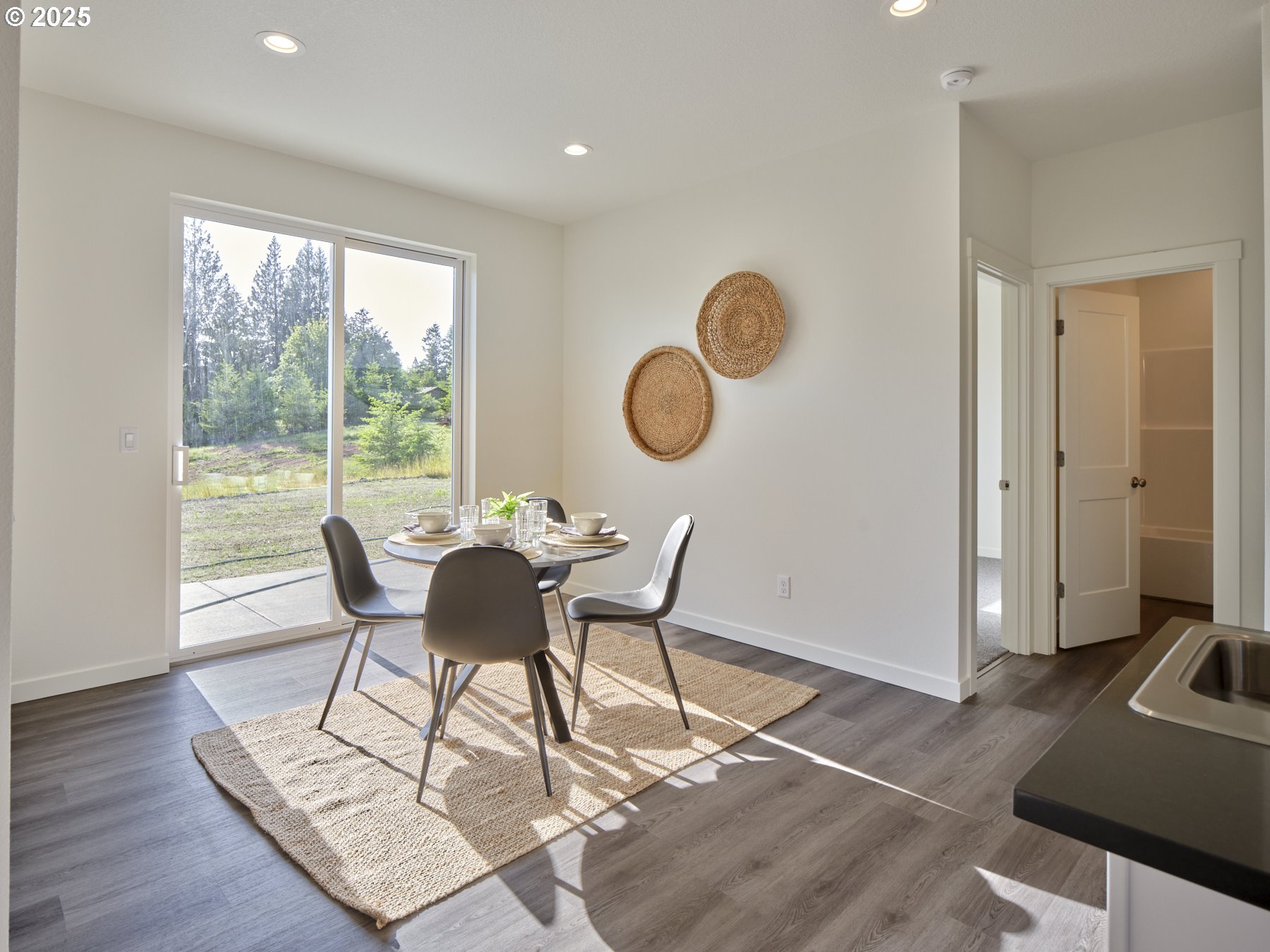 521 Kakela Road Winlock, WA 98596 - Photo 22 of 43 Dining Room