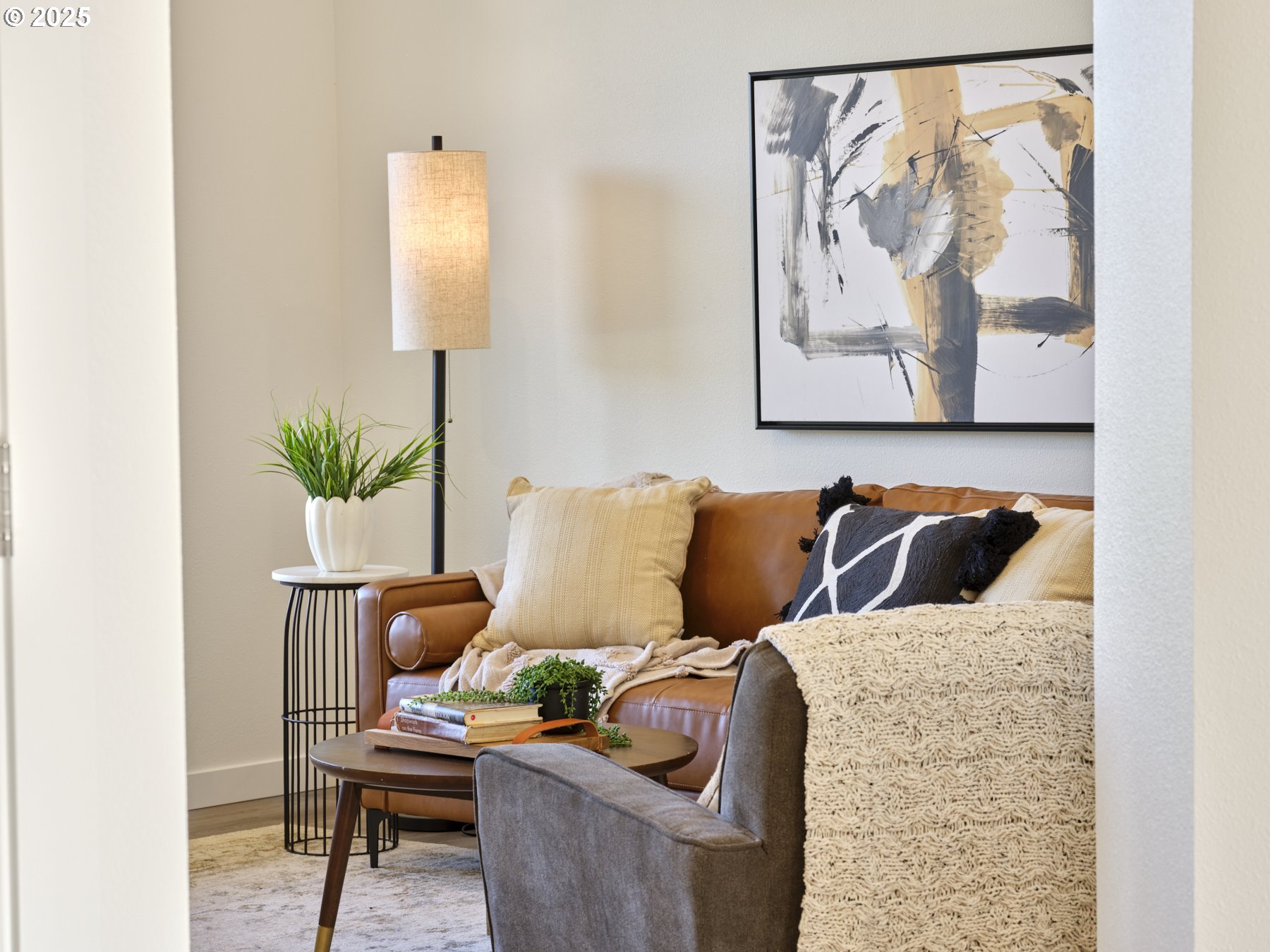 521 Kakela Road Winlock, WA 98596 - Photo 9 of 43 Living Room