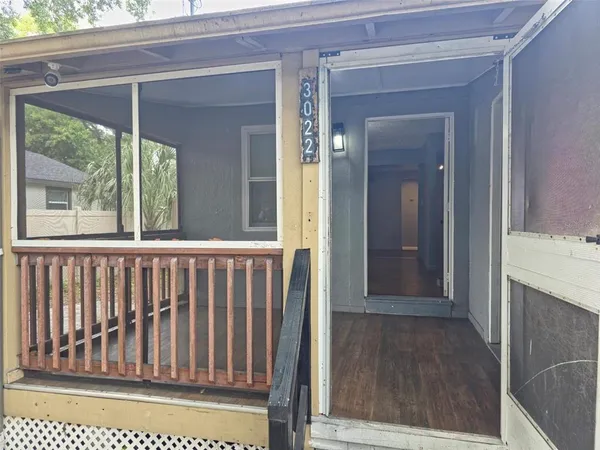 $2,000 | 3022 Deleuil Avenue, Tampa, FL 33610