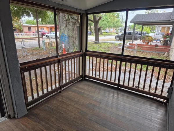 $2,000 | 3022 Deleuil Avenue, Tampa, FL 33610
