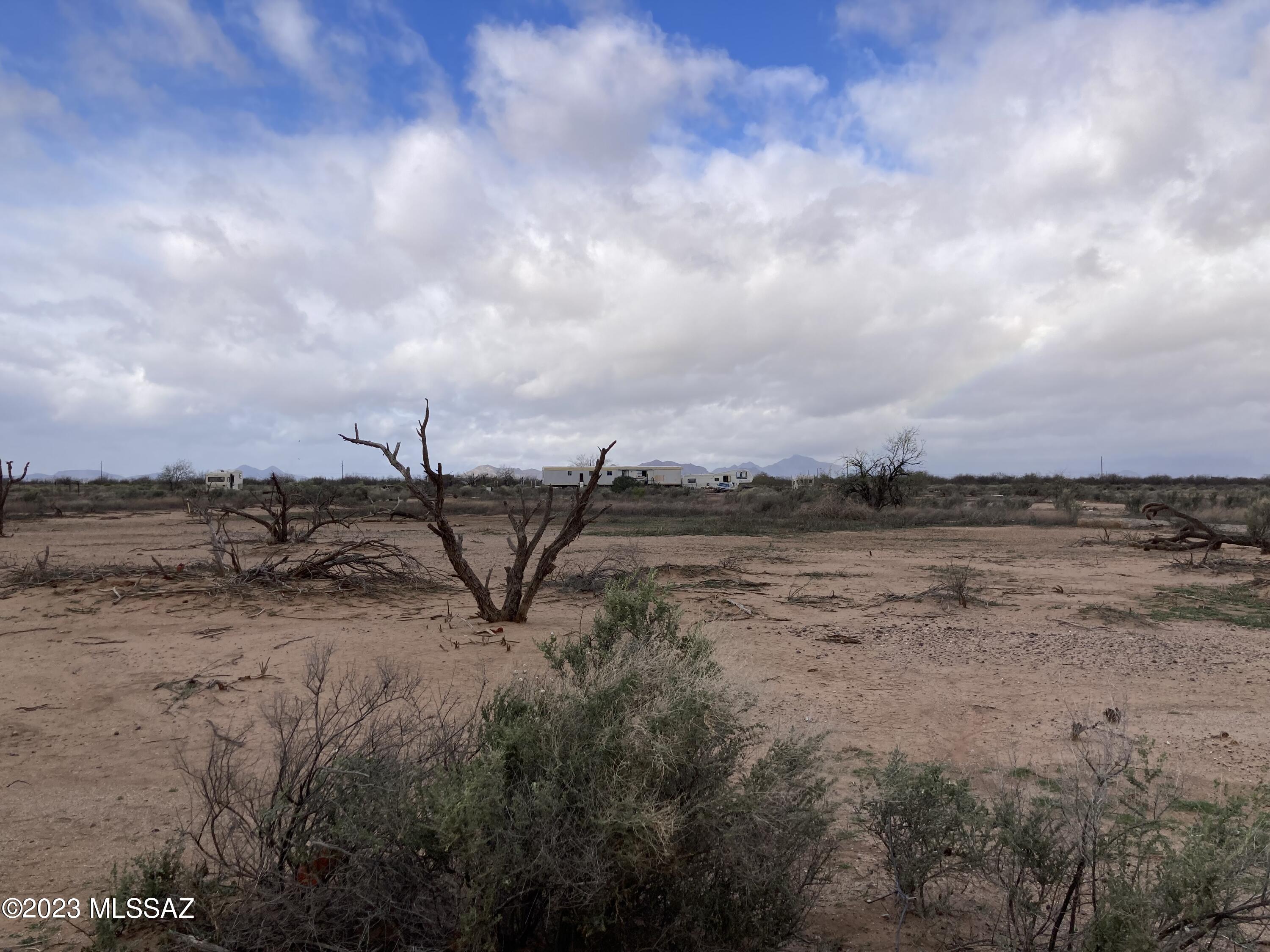 7581 North Razorback Road, Unit 103 Tucson, AZ 85743 - Photo 1 of 5