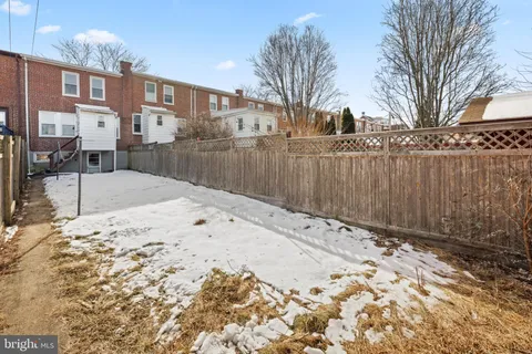 $323,000 | 307 4th Avenue, Phoenixville, PA 19460