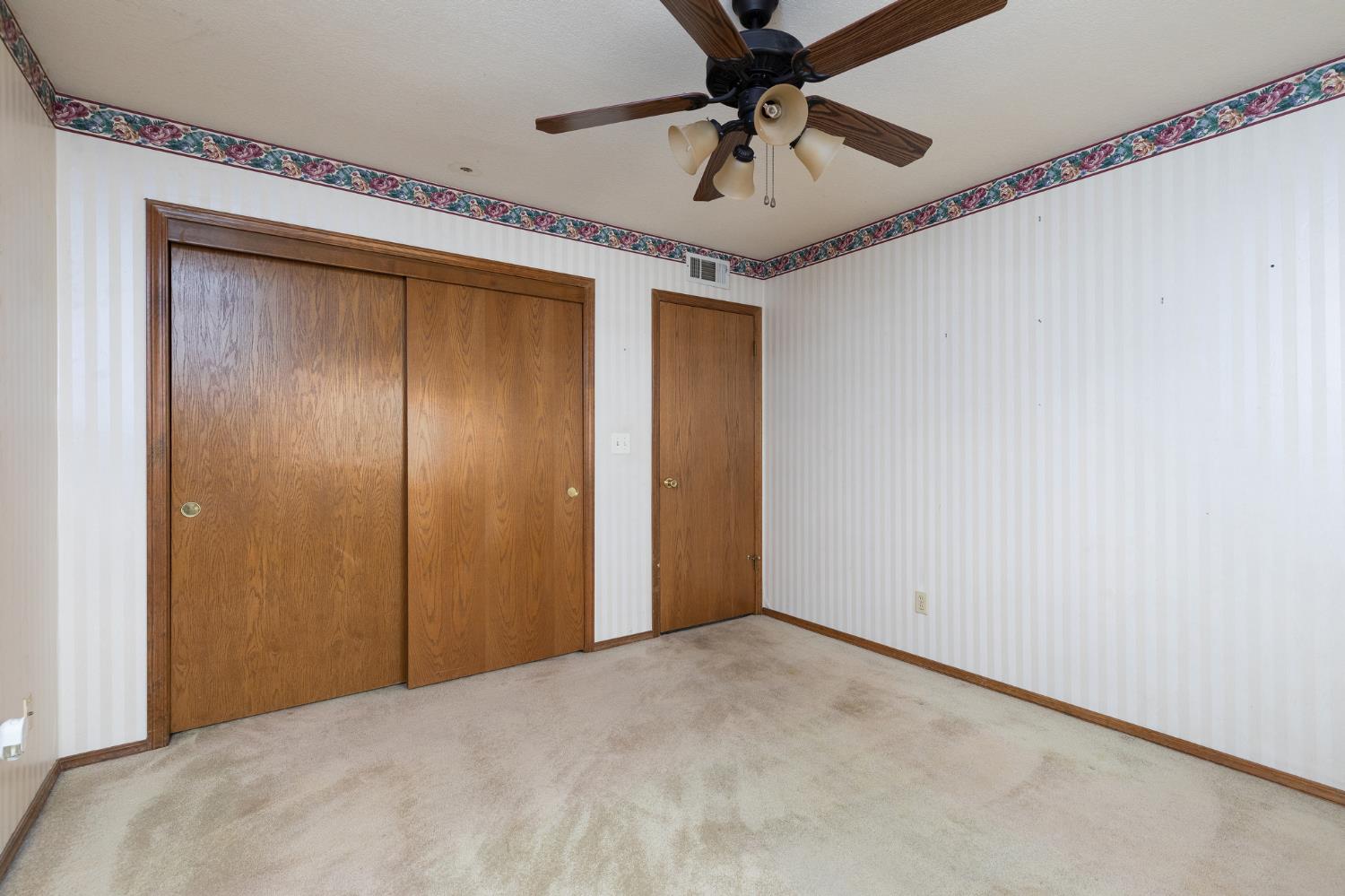 2038 Rall Avenue Clovis, CA 93611 - Photo 14 of 37 Gallery Image 14