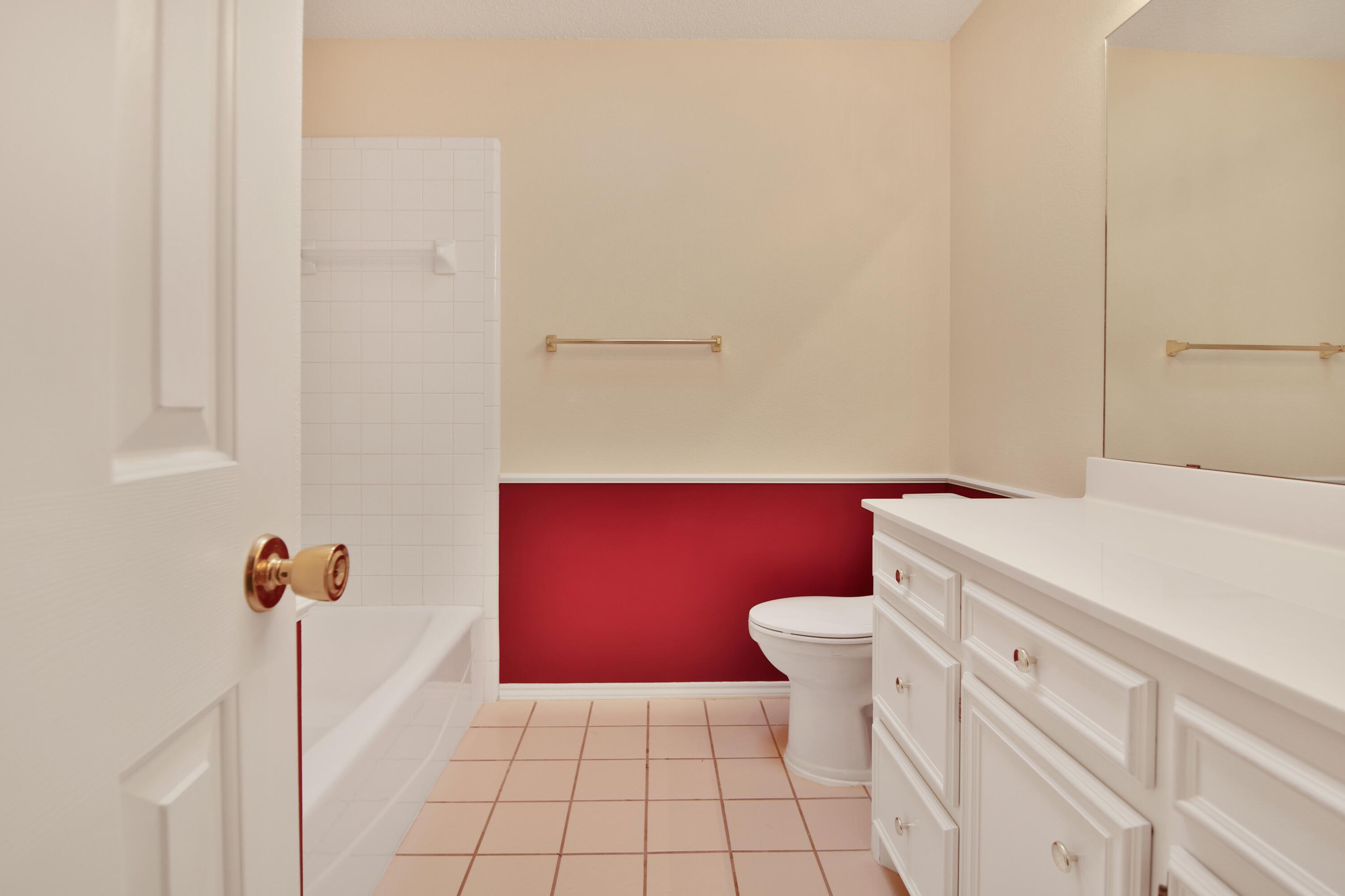 2322 94th Street Lubbock, TX 79423 - Photo 16 of 29 IMG_3907