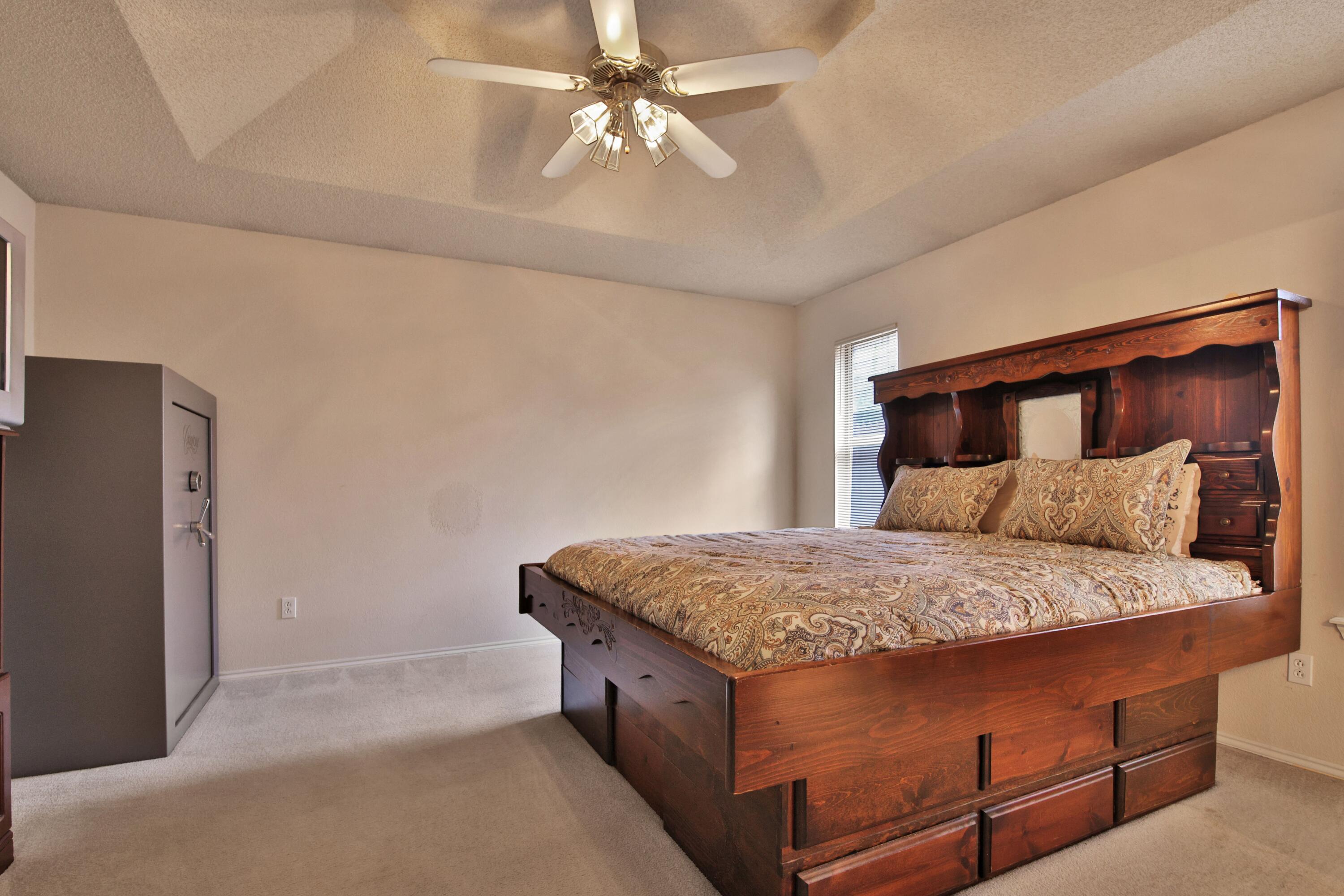 2322 94th Street Lubbock, TX 79423 - Photo 17 of 29 IMG_3919