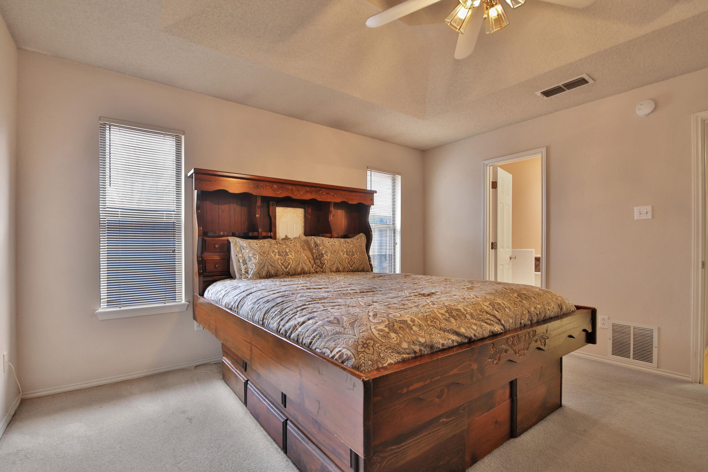 2322 94th Street Lubbock, TX 79423 - Photo 18 of 29 IMG_3920