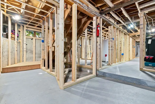 $790,000 | 64 Vine Street, Saugus, MA 01906