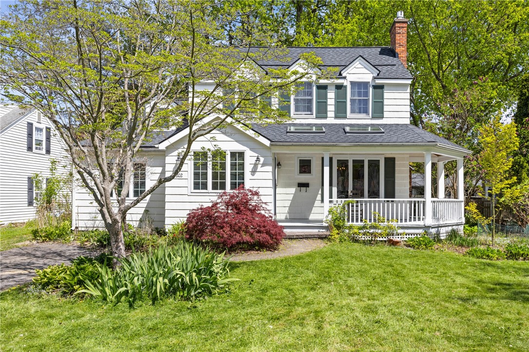 202 Clovercrest Drive Rochester, NY 14618 - Photo 3 of 50