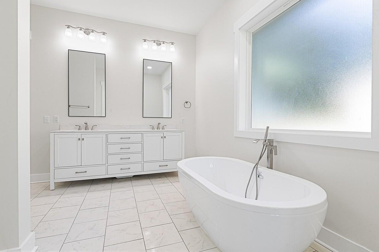 256 Plantation Drive Manning, SC 29102 - Photo 21 of 37 20251023183546340213000000-o