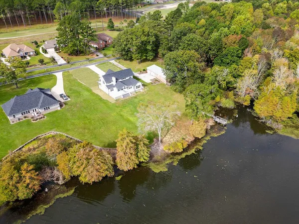 $864,000 | 256 Plantation Drive, Manning, SC 29102