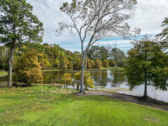 $989,000 | 256 Plantation Drive, Manning, SC 29102