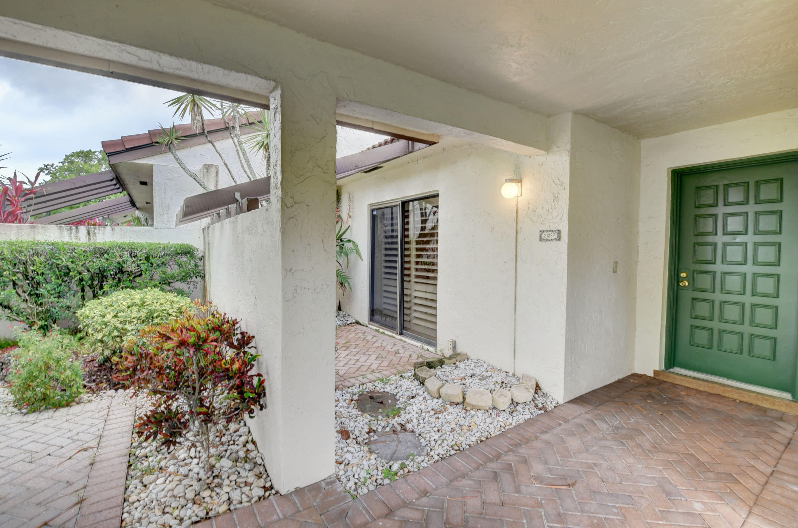 21897 Arriba Real, Unit 16B Boca Raton, FL 33433 - Photo 35 of 44 Front door