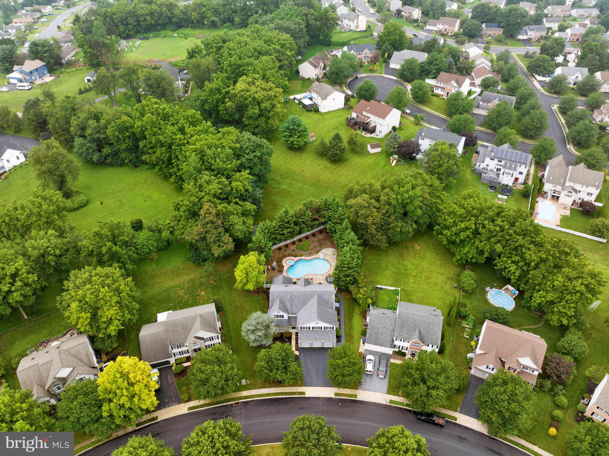 4189 Hill Terrace Drive Sinking Spring, PA 19608 - Photo 11 of 75