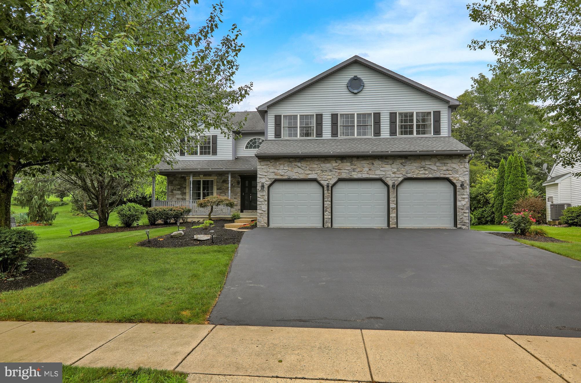 4189 Hill Terrace Drive Sinking Spring, PA 19608 - Photo 3 of 75